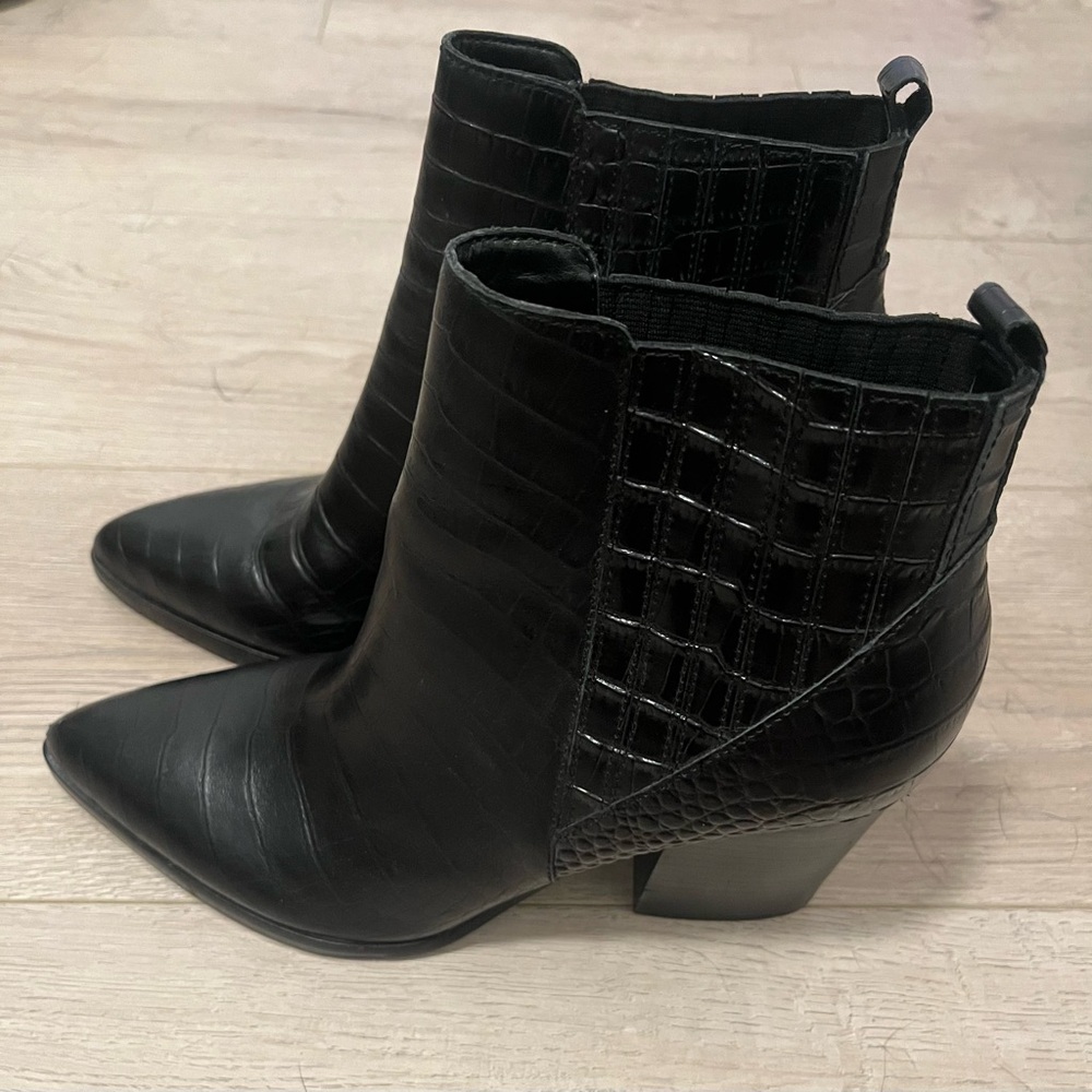 MARC FISCHER FAUX ALLIGATOR BOOTIES